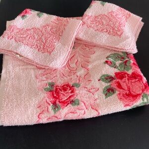 Franco Vintage Pink Floral Rose Bath Towel & Two Washcloths 🌺 Cotton